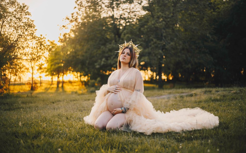 Chloe Moral photographe grossesse Pays Basque